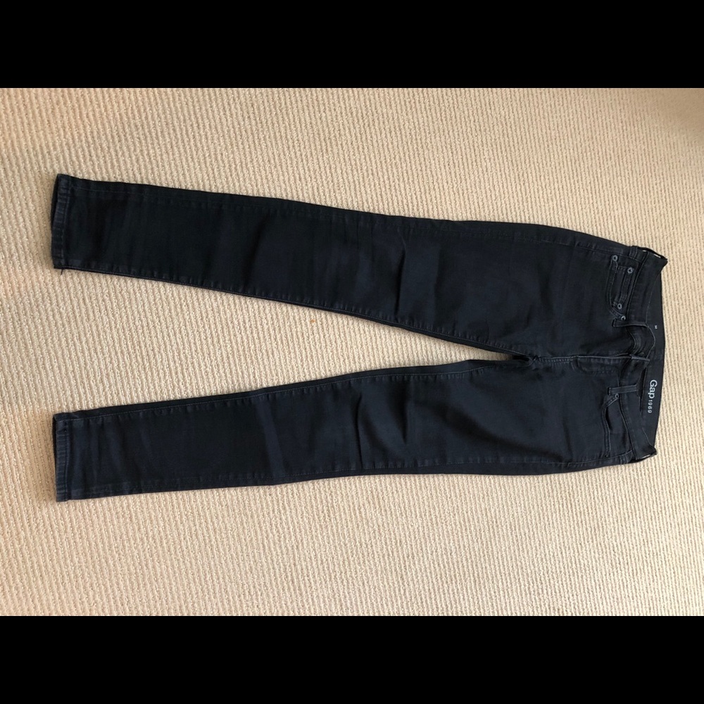 Black Gap jeans / jeggings